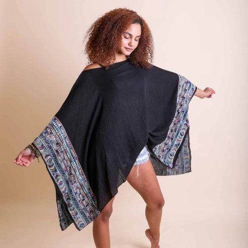 Geometric Black Embroidered Sleeve Kimono - Leto